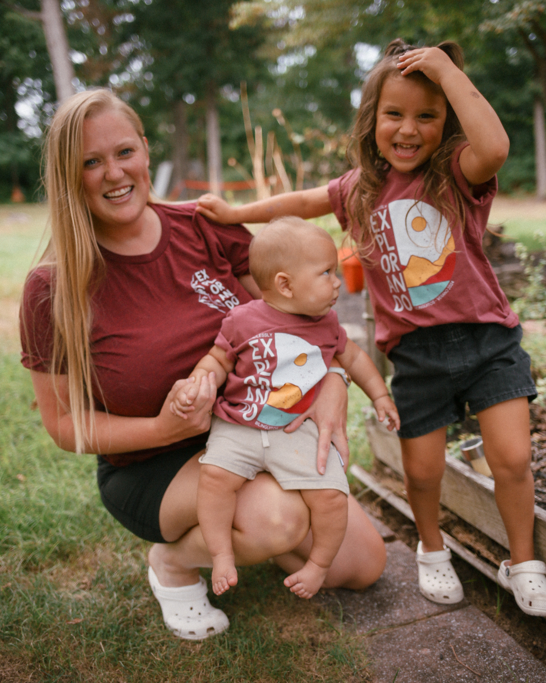 Explorando Camp Shirt Throwback (Adult)