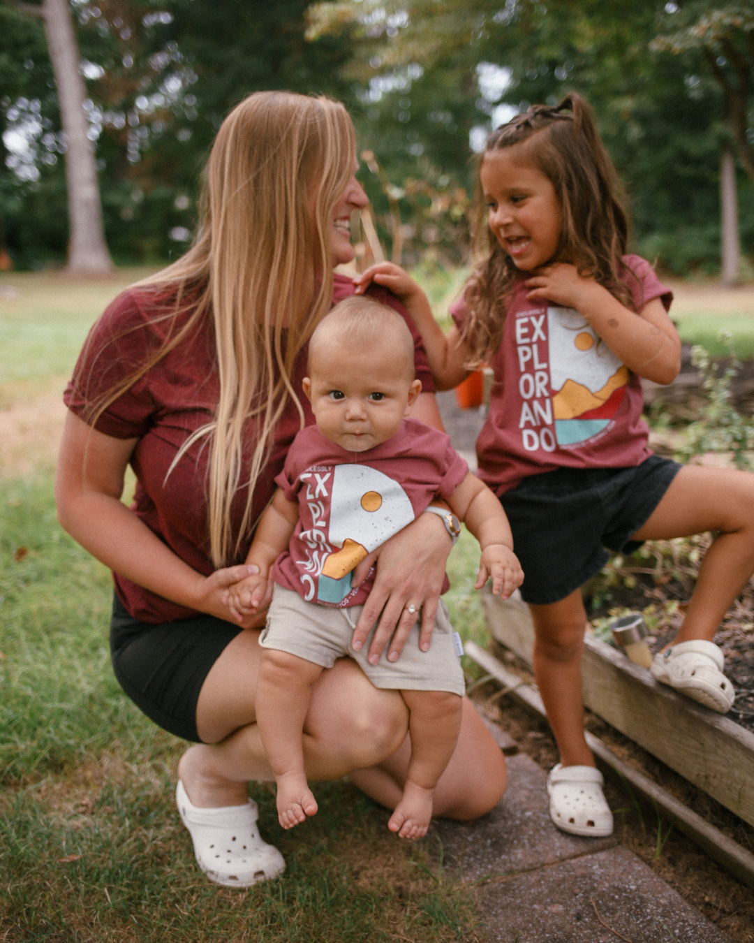 Explorando Camp Shirt Throwback (Adult)