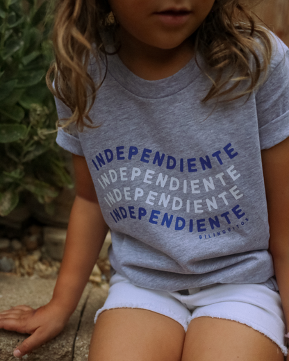 Independiente Tee