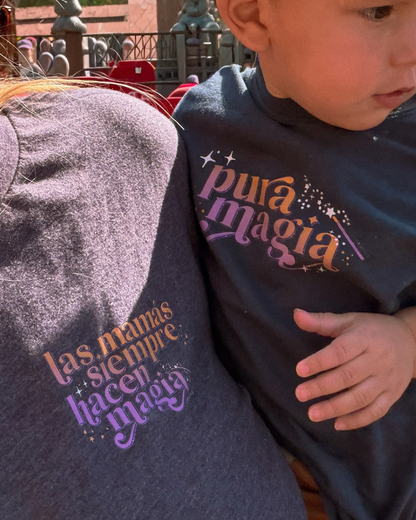 Mamás Hacen Magia Tee