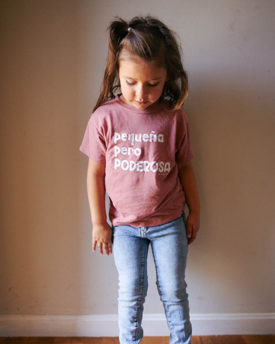 Pequeña Pero Poderosa Tee
