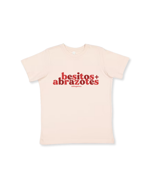 Besitos y Abrazotes tee