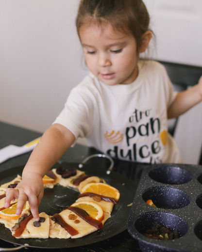 Dia de Reyes Activity Guide & Rosca Recipe