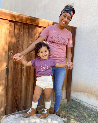 Siempre Grateful Chiqui tee