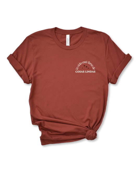 Llena de Cosas Lindas tee